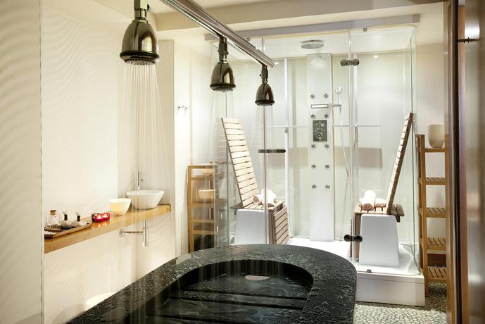 Imagen de los interiores del Hotel H10 Casanova. Foto 17