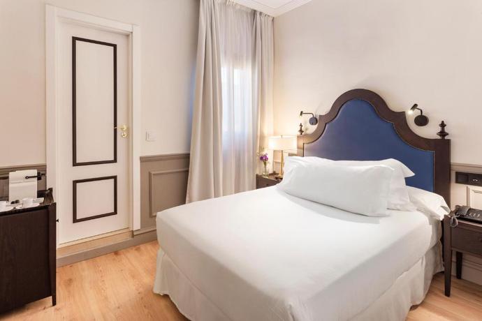 Imagen general del Hotel H10 Corregidor Boutique. Foto 14