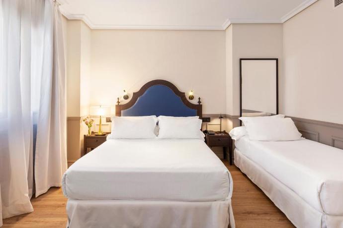 Imagen general del Hotel H10 Corregidor Boutique. Foto 15