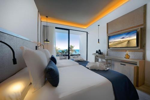 Imagen general del Hotel H10 Costa Mogán. Foto 4