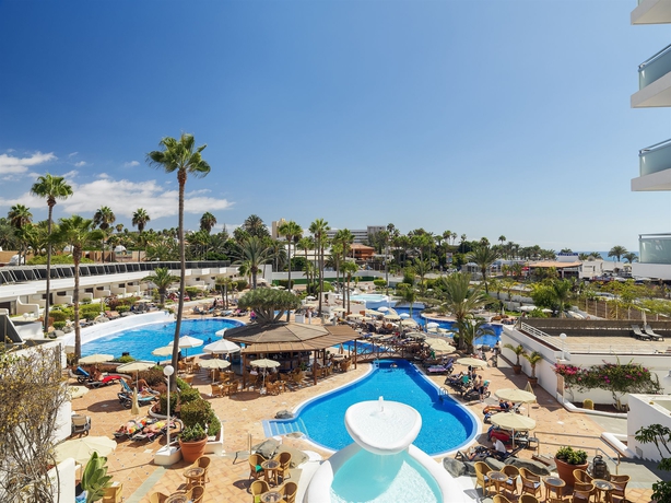 Imagen de la piscina del Hotel H10 Gran Tinerfe. Foto 15