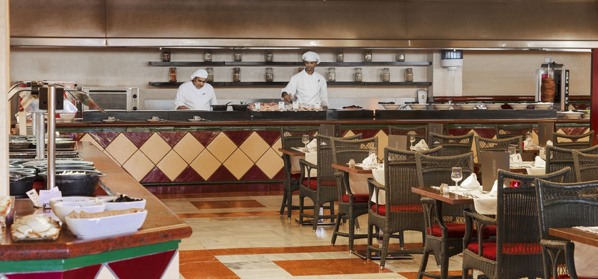 Imagen del bar/restaurante del Hotel H10 Lanzarote Princess. Foto 5