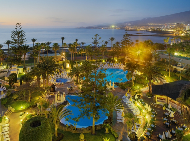 Imagen general del Hotel H10 Las Palmeras. Foto 9