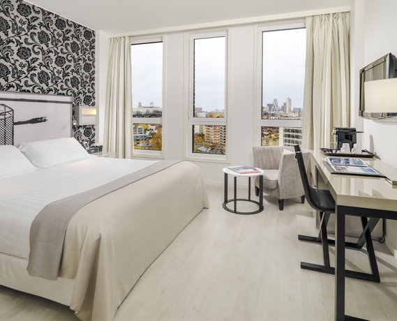 Imagen de la habitación del Hotel H10 London Waterloo. Foto 13