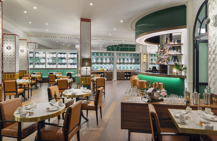 Imagen del bar/restaurante del Hotel H10 Madison. Foto 4