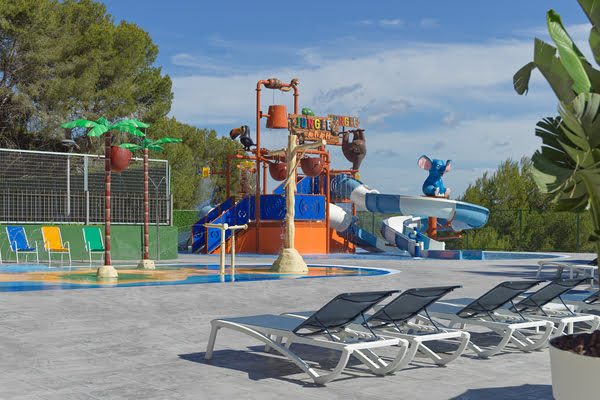 Imagen de los exteriores del Hotel H10 Mediterranean Village. Foto 10