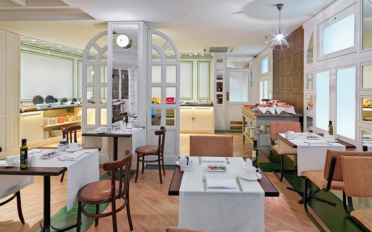 Imagen del bar/restaurante del Hotel H10 Montcada Boutique. Foto 8