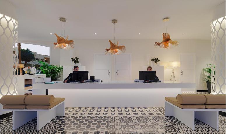 Imagen de los interiores del Hotel H10 Ocean Dunas - Adults Only. Foto 15