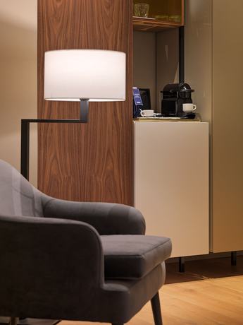 Imagen de la habitación del Hotel H10 Palacio Colomera. Foto 8