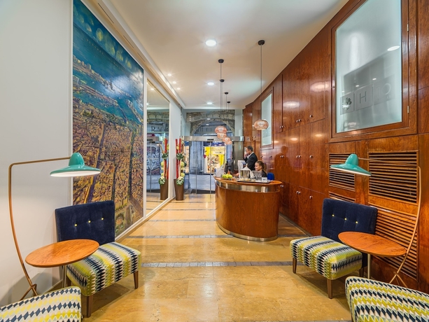 Imagen de los interiores del Hotel H10 Rac&oacute; del Pi Boutique Hotel. Foto 17