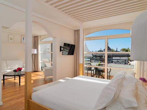 Imagen de la habitación del Hotel H10 Rubic&oacute;n Horizons Collection. Foto 14
