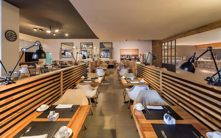 Imagen del bar/restaurante del Hotel H10 Rubicón Horizons Collection. Foto 3