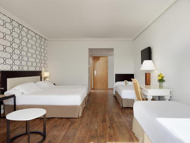 Imagen de la habitación del Hotel H10 Salauris Palace. Foto 4