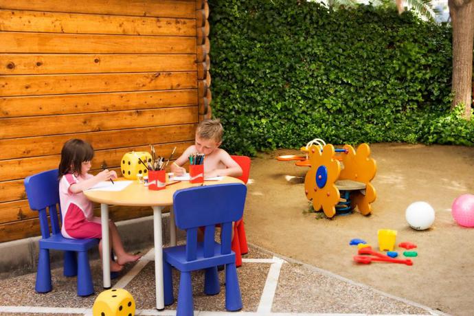 Imagen general del Hotel H10 Salou Princess. Foto 5