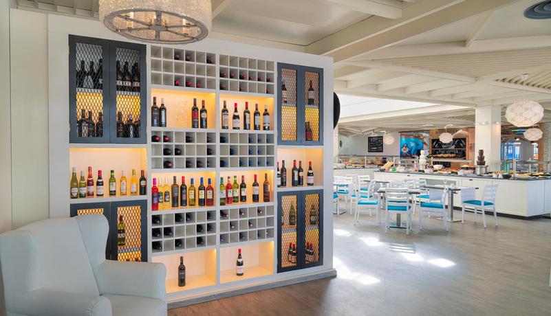 Imagen general del Hotel H10 Suites Lanzarote Gardens. Foto 19