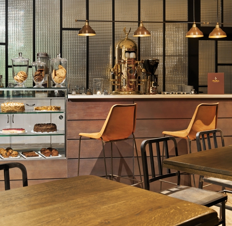 Imagen de los interiores del Hotel H10 Timanfaya Palace. Foto 13