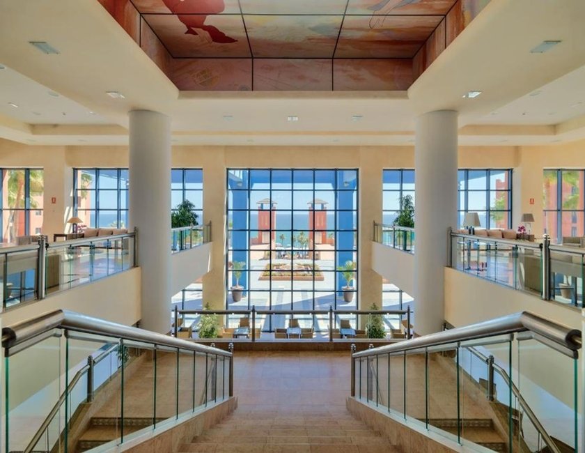 Imagen de los interiores del Hotel H10 Tindaya. Foto 10