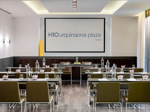 Imagen de los interiores del Hotel H10 Urquinaona Plaza. Foto 4