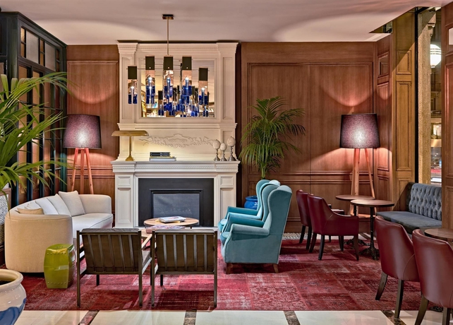 Imagen de los interiores del Hotel H10 Villa De La Reina Boutique. Foto 10