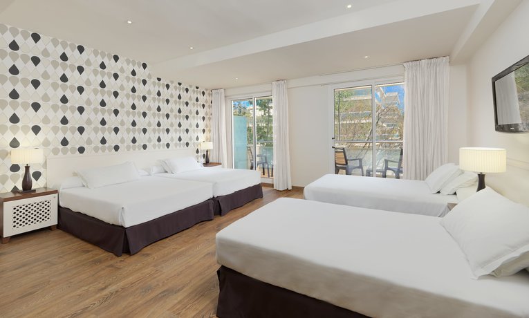 Imagen de la habitación del Hotel H10 Vintage Salou - Adults Only. Foto 10