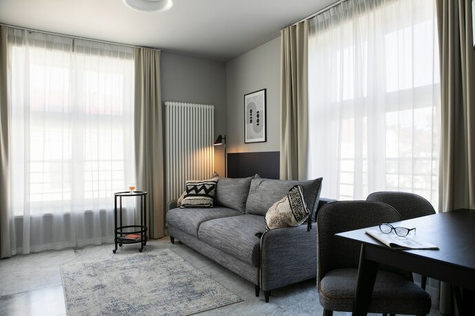 Imagen de la habitación del Hotel H11 Aparthotel. Foto 11