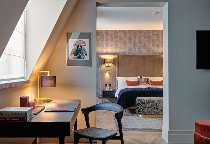 Imagen de la habitación del Hotel H15 Luxury Palace. Foto 6