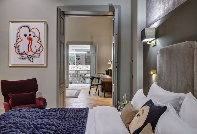 Imagen de la habitación del Hotel H15 Luxury Palace. Foto 9