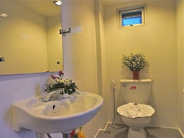 Imagen de la habitación del Hotel H2, Bangkok. Foto 10