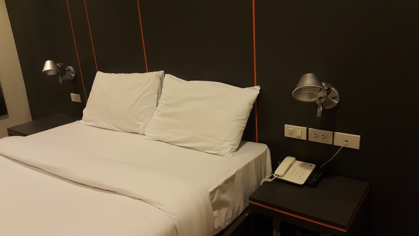 Imagen de la habitación del Hotel H2. Foto 12