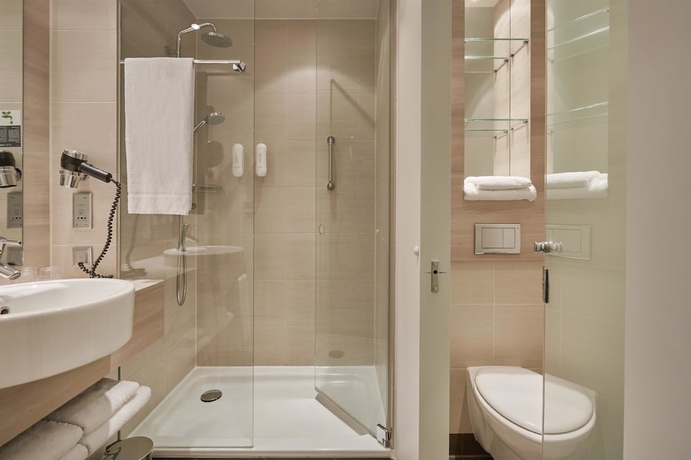 Imagen de la habitación del Hotel H2 Hotel Berlin Alexanderplatz. Foto 16