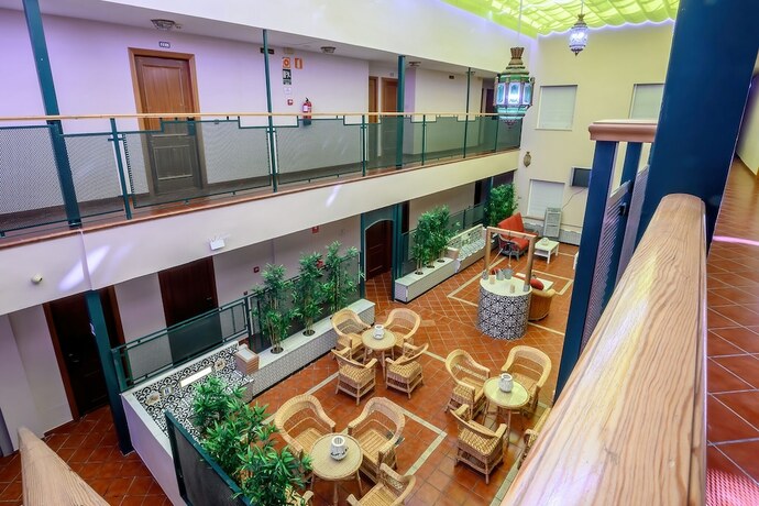 Imagen general del Hotel H28 Camas. Foto 10