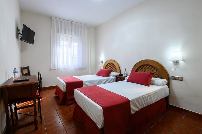 Imagen de la habitación del Hotel H28 Camas. Foto 16