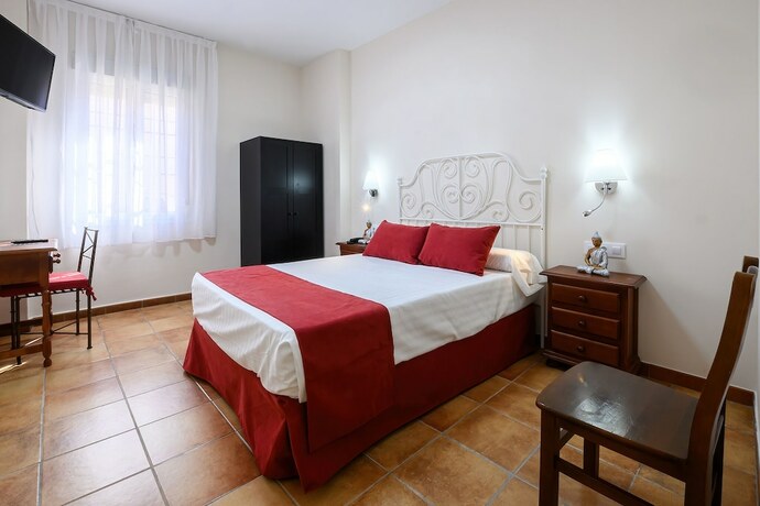 Imagen de la habitación del Hotel H28 Camas. Foto 19