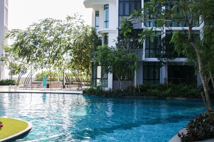 Imagen de la piscina del Hotel H2O Residences by Victoria Home. Foto 15