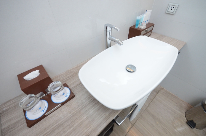 Imagen de la habitación del Hotel H2o. Foto 6