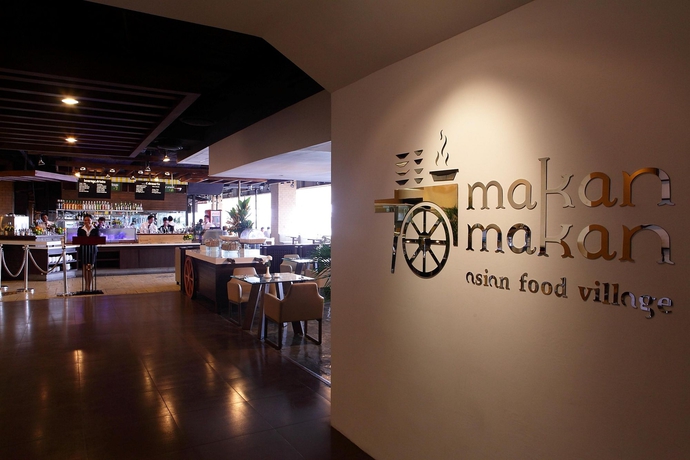 Imagen del bar/restaurante del Hotel H2o. Foto 2