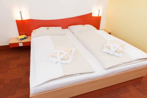 Imagen de la habitación del Hotel H2o-hoteltherme. Foto 5