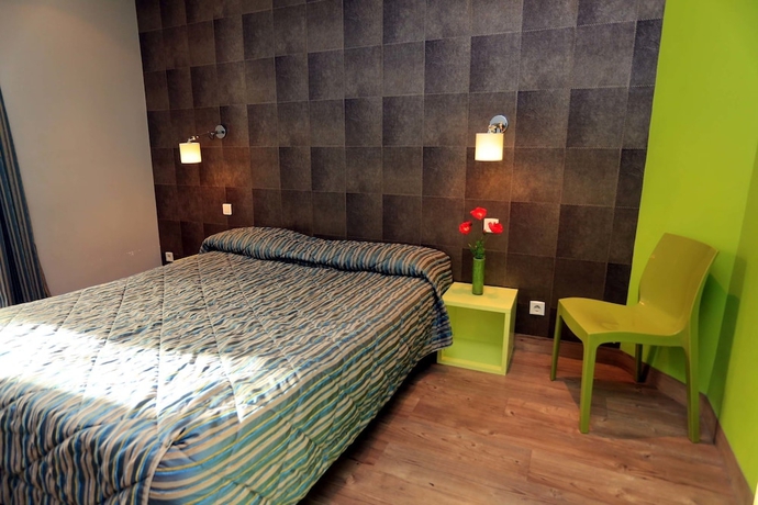 Imagen de la habitación del Hotel H33. Foto 2