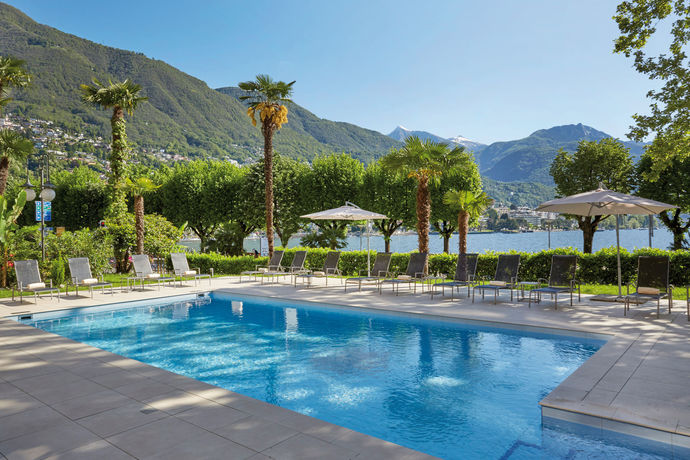 Imagen de la piscina del Hotel H4 Arcadia Locarno. Foto 11