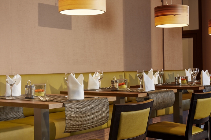 Imagen del bar/restaurante del Hotel H4 Hamburg-bergedorf. Foto 4