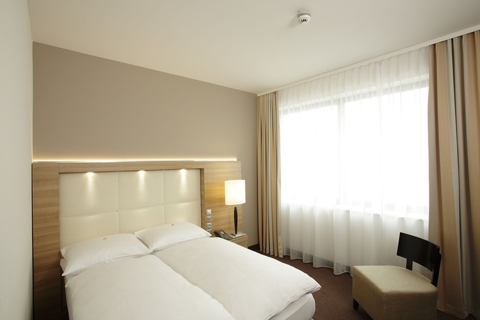 Imagen de la habitación del Hotel H4 Hotel Berlin Alexanderplatz. Foto 5