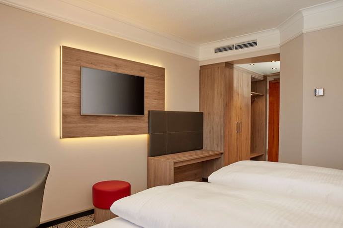 Imagen de la habitación del Hotel H4 Hotel Hannover Messe. Foto 9