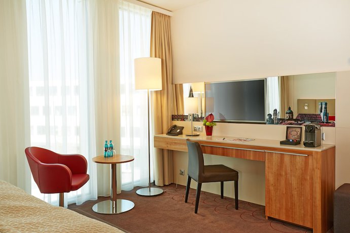 Imagen de la habitación del Hotel H4 Hotel Munchen Messe. Foto 3