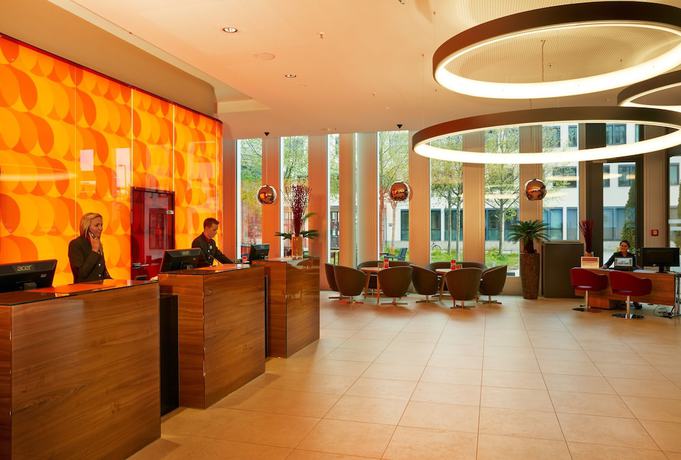 Imagen de los interiores del Hotel H4 Hotel Munchen Messe. Foto 19