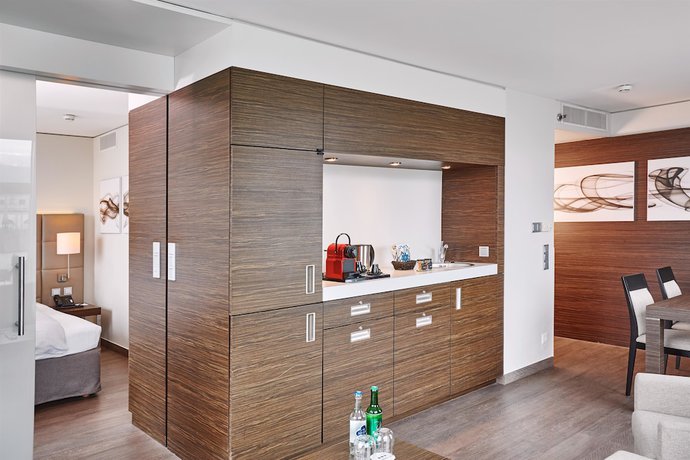 Imagen de la habitación del Hotel H4 Hotel Solothurn. Foto 6