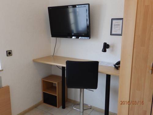 Imagen de la habitación del Hotel H41 Inn Garni Freiburg. Foto 15