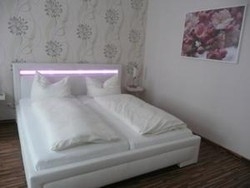 Imagen de la habitación del Hotel H5 Hotel Bremen. Foto 5