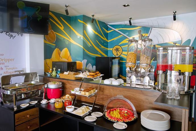 Imagen del bar/restaurante del Hotel H78 Veli. Foto 2