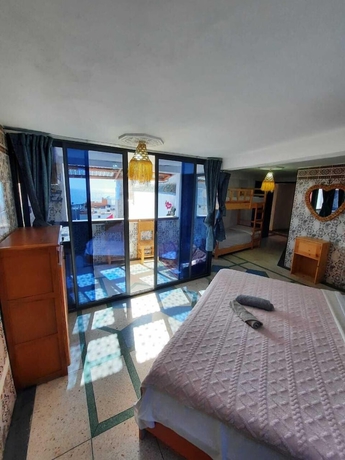 Imagen de la habitación del Hotel HABIBI HOSTEL. Foto 5