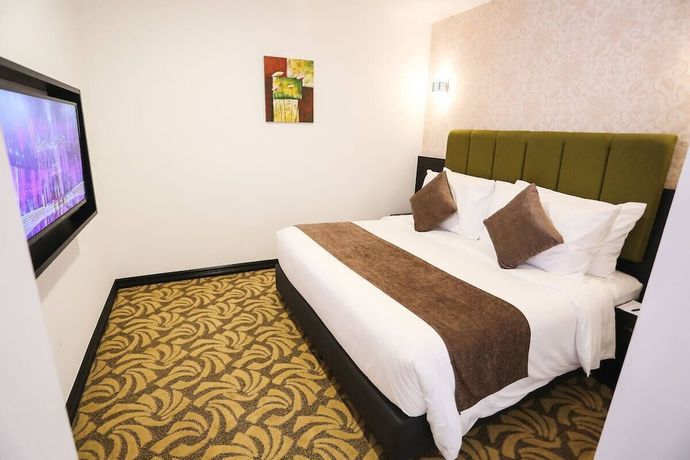 Imagen de la habitación del Hotel HAKO HOTEL JBCC. Foto 13